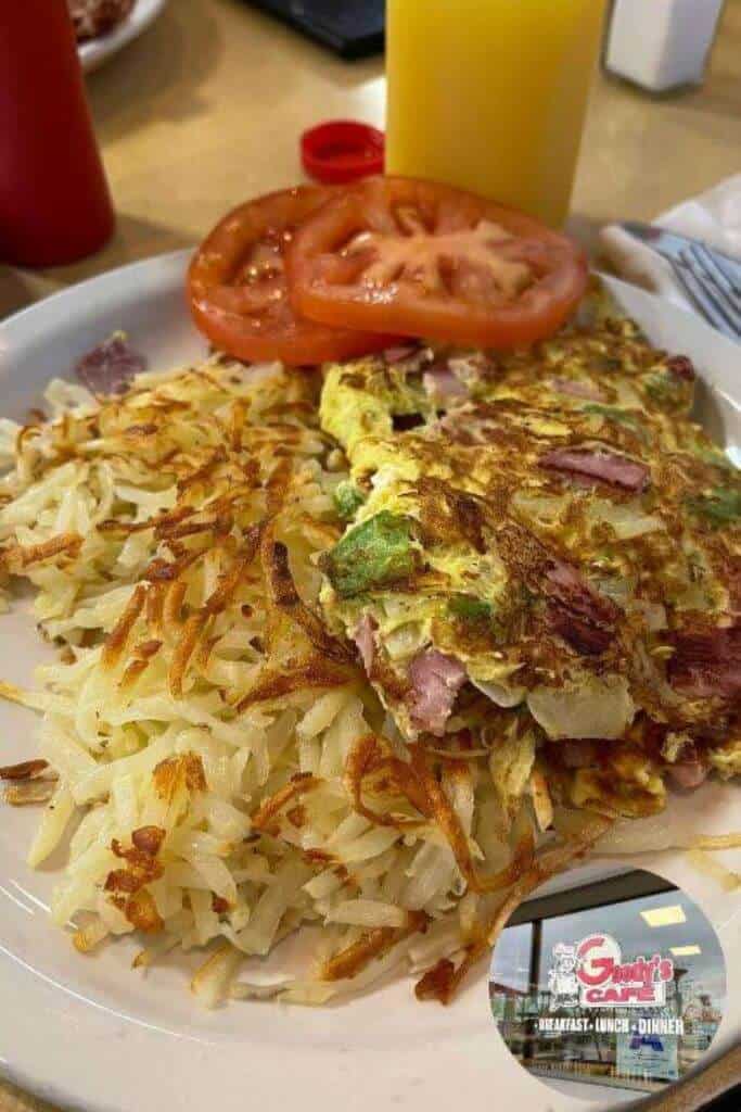 gluten free hash browns and omelet at goodies cafe palm springs