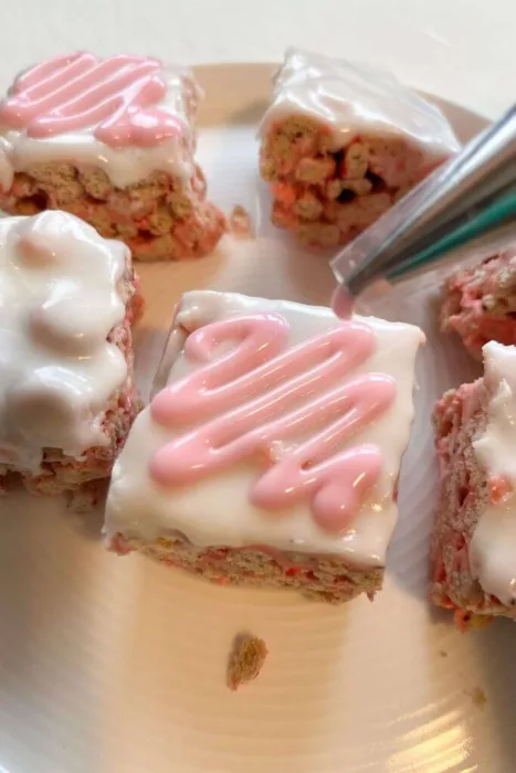 gluten-free pink icing on Valentine's Day Cheerios Treat cereal bar